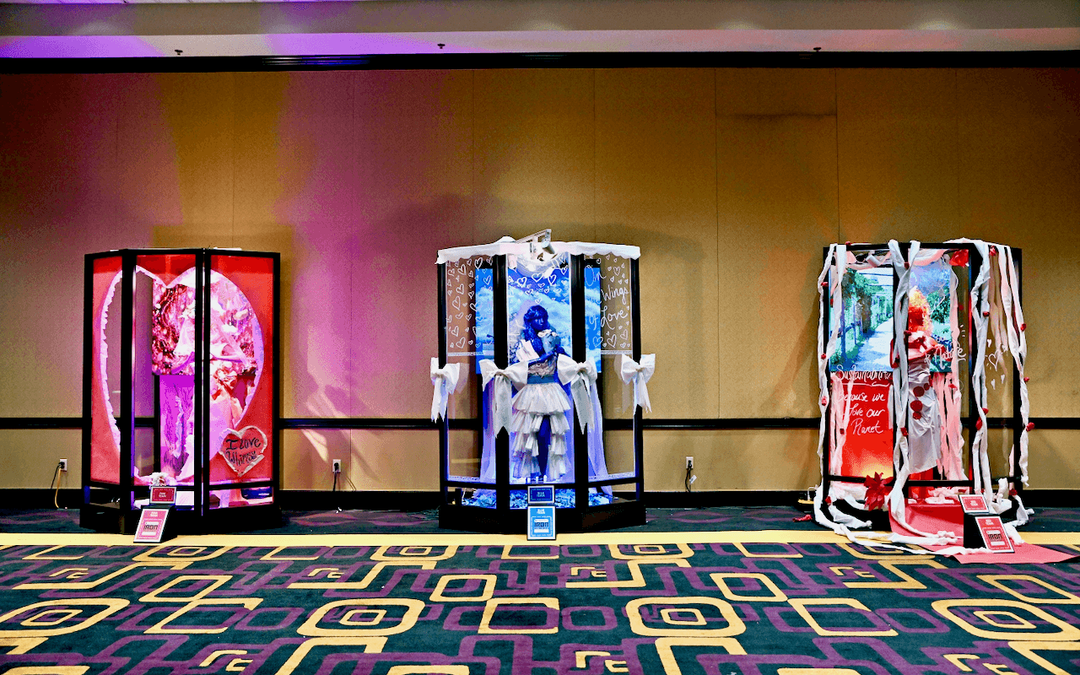 “How Do You Design a Store Window With No Budget?” by Bob Phibbs via The Retail Doctor Blog